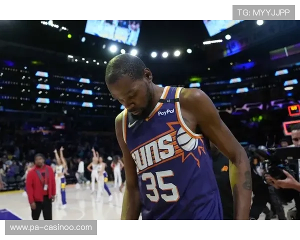 布克两年一亿提前顶薪续约太阳成绝对核心力压杜兰特领衔未来建队方向