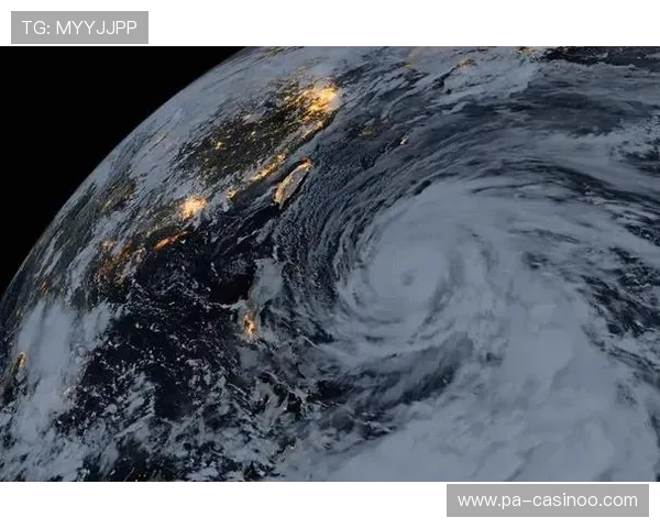 风暴中心中的VAR如何在质疑声浪中展现力量与实现突破